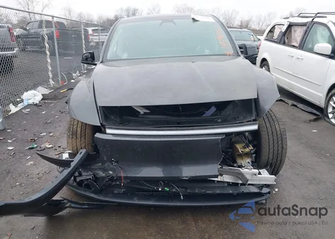 2026 Tesla Model Y Long Range Launch Series/Premium All-Wheel Drive z USA, uszkodzony, nr VIN 7SAYGDEE3TF446601